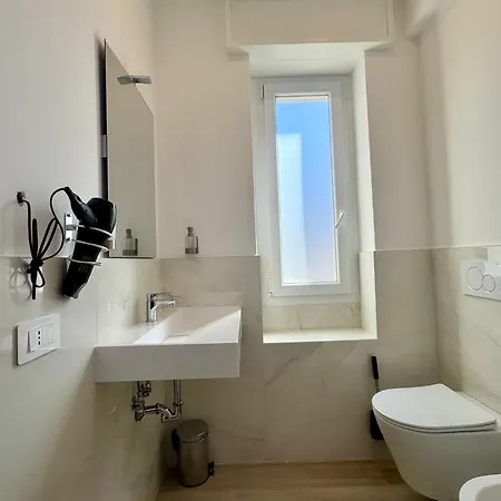 Bed & Breakfast Colorful